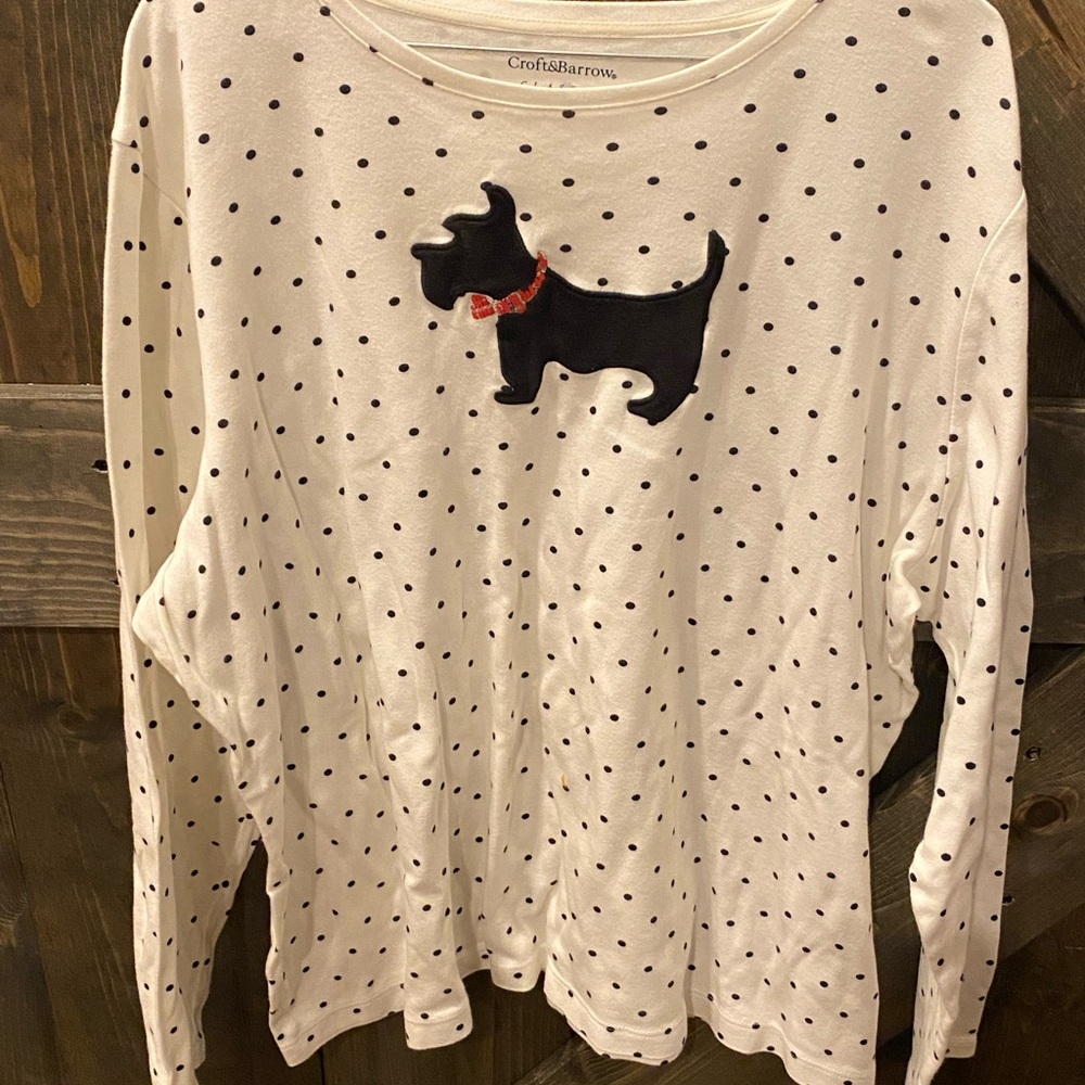 Croft & Barrow Polka Dot Long Sleeve Top - Black and White